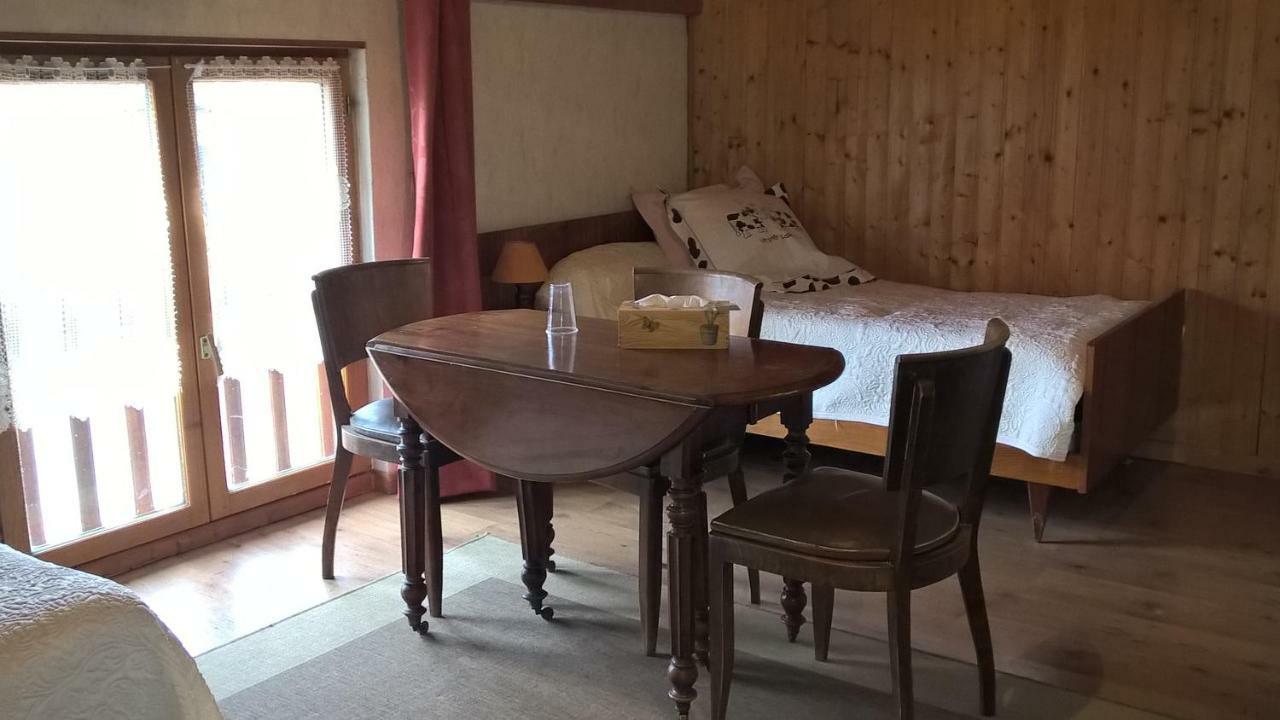 Bed and Breakfast A La Source Du Saolon Culmont Екстер'єр фото